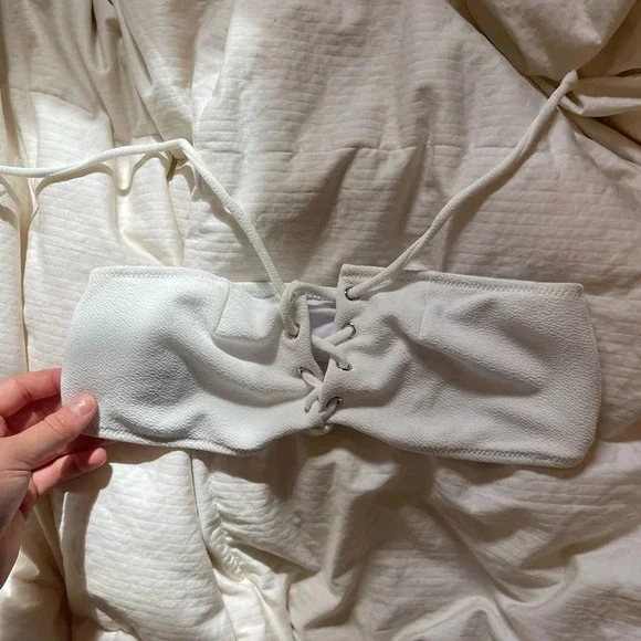 SHEIN never worn bikini top M - Picture 3 of 4